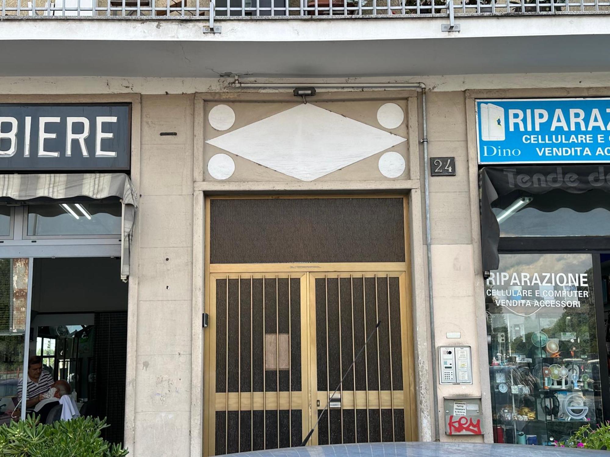 Confortevole Appartamento Milan Bagian luar foto